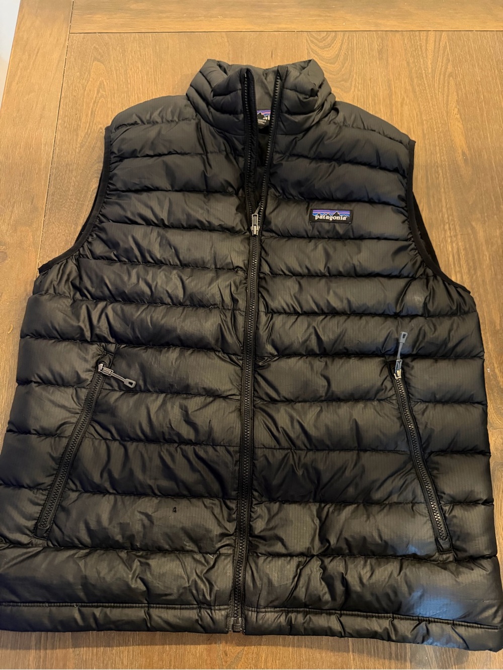 Patagonia Men’s Down Sweater Vest Black Puffer 800 Fill Lightweight Full Zip